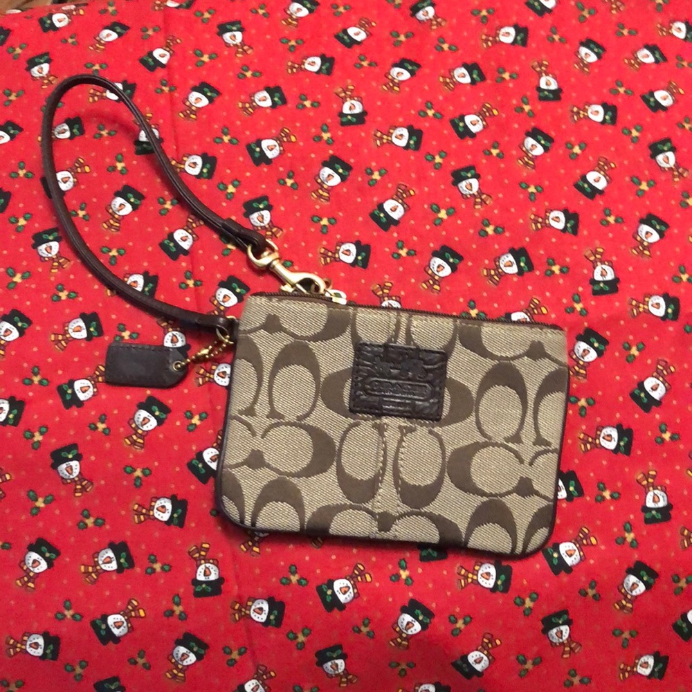 Wristlet